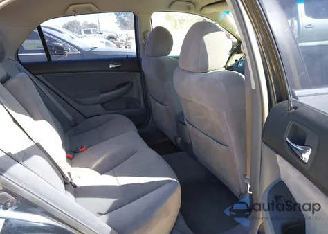 2004 Honda Accord 2.4 Lx z USA, uszkodzony, nr VIN JHMCM56344C023915